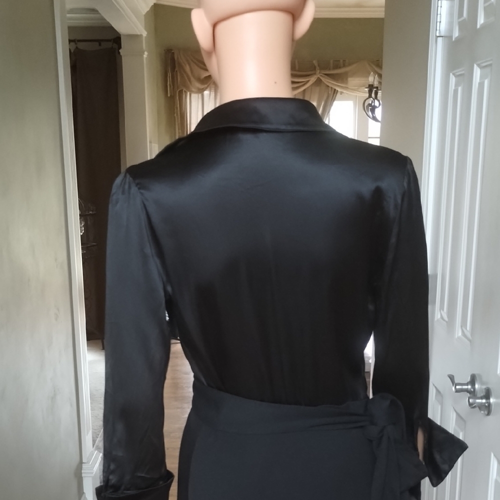 Elegant/Classic Diane Von Furstenberg Black Wrap Dress - Picture 7 of 13